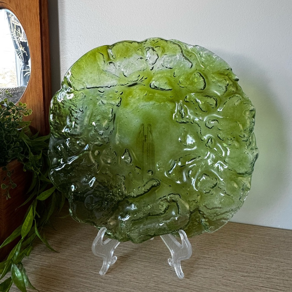 Elegant Green Glass Art Bowl